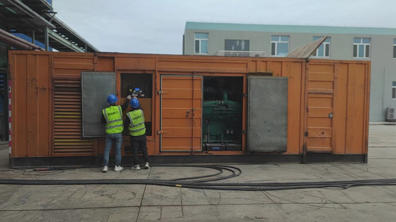 宁德如何检查柴油发电机组的机油油位？